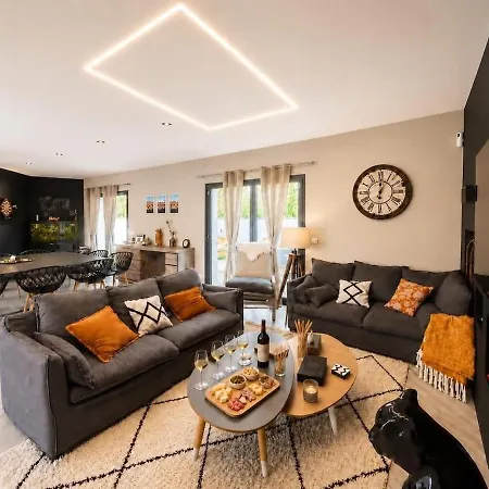 12 Pers Proche De Cognac - Piscine, Jacuzzi, Sauna * Merpins