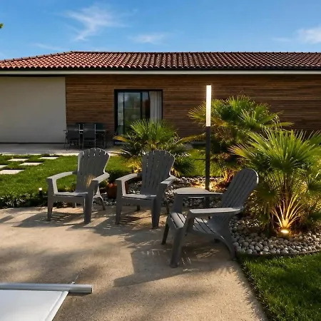 12 Pers Proche De Cognac - Piscine, Jacuzzi, Sauna * Merpins